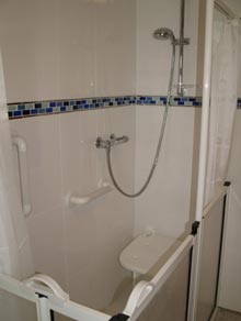 Shower installations for the disabled